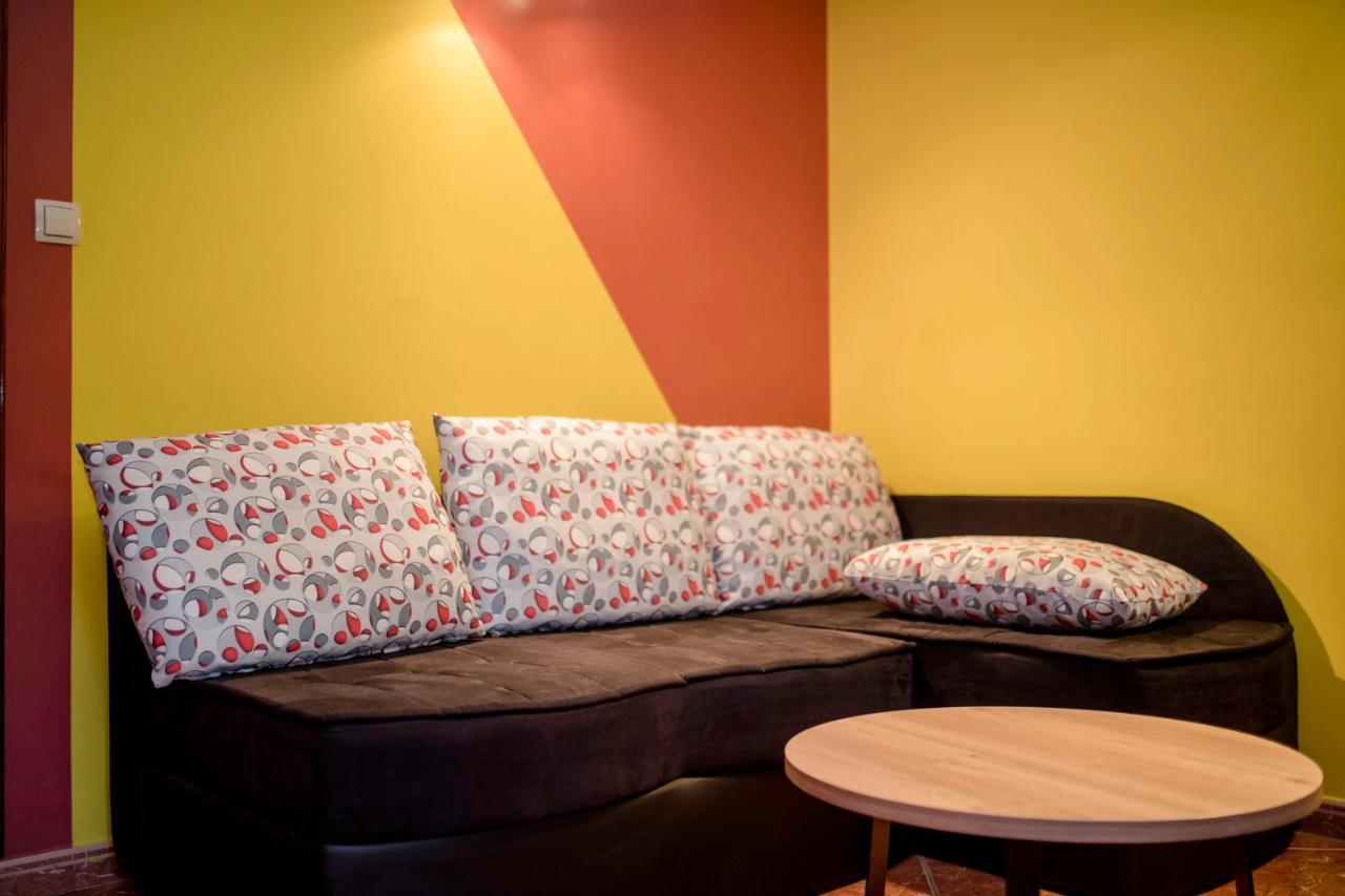 Kuca Leonora Apartment Banjol Екстериор снимка