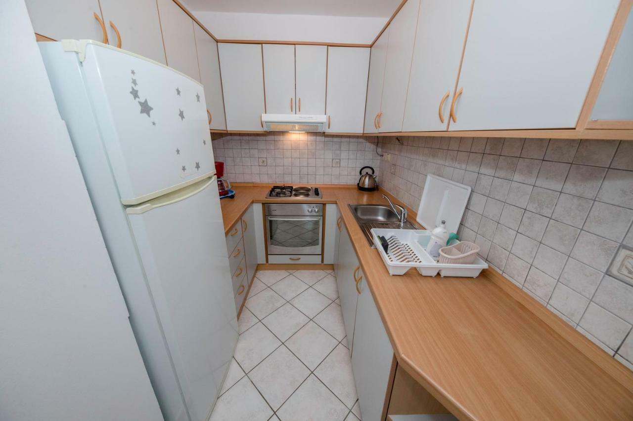 Kuca Leonora Apartment Banjol Екстериор снимка
